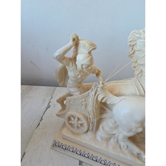Vintage a santini alabaster roman warrior Chariot carriage Roman statue figurine - Picture 3 of 11